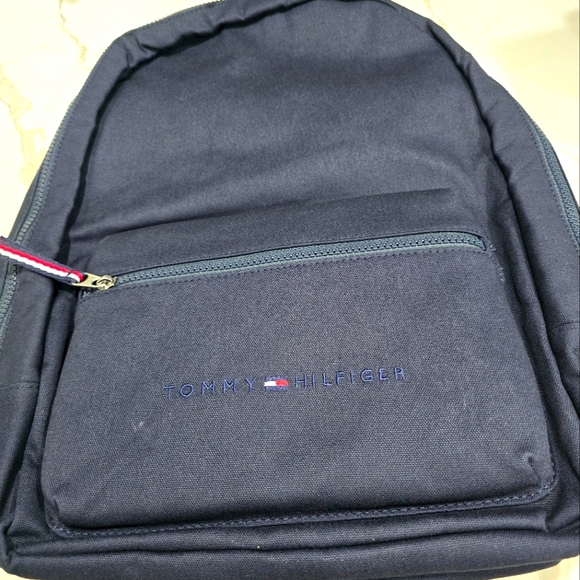 NWT Tommy Hilfiger Back Pack - Picture 11 of 11